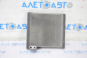 Evaporatorul Lexus UX200 19-