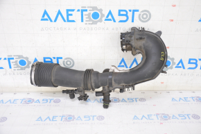 Tubul de admisie pentru turbina dreapta Mercedes CLA 250 14-19 cu senzor