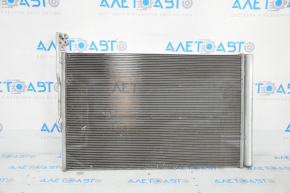 Radiatorul condensatorului de aer condiționat Porsche Cayenne 958 11-17