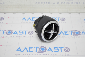 Deflectorul de ventilație frontal dreapta Mercedes CLA 14-19