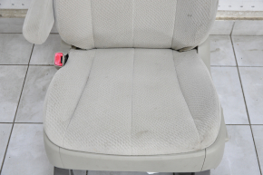 Scaun șofer Toyota Sienna 11-14 fără airbag, electric, velur, bej, pentru curățare chimică.