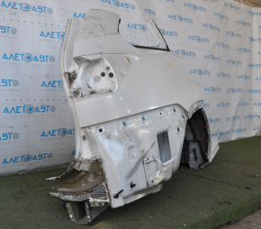 Aripa spate dreapta Toyota Highlander 14-19 albă