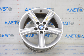 Roată de 17 inch BMW 3 F30 12-18, stil 393, jantă ușoară, disponibilă pentru închiriere.