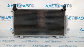 Radiatorul condensatorului de aer condiționat Honda CRV 17-19 2.4 cu suporturi.