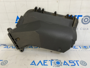 Capacul cutiei de siguranțe sub capotă Audi Q5 8R 09-17