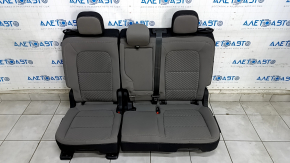 Rândul din spate al scaunelor, al doilea rând Ford Escape MK4 20- fără airbag, manual, material textil gri, rupturi.