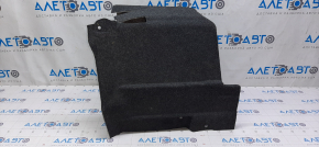 Capacul drept al barei de protecție a Chevrolet Malibu 13-15 hibrid, negru, cu suporturi rupte.