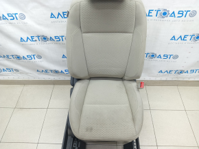 Пассажирское сидение Ford Escape MK3 13-19 без airbag, механич, тряпка бежевое, под химчистку