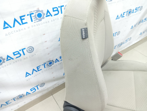 Пассажирское сидение Ford Escape MK3 13-19 без airbag, механич, тряпка бежевое, под химчистку