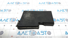 Capacul cutiei de siguranțe sub capotă pentru Ford Escape MK3 13-19