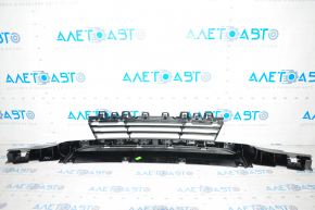 Решетка переднего бампера нижняя BMW 3 F30 16-18