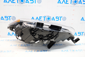 Фара передняя правая Nissan Rogue 17-20 галоген