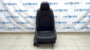 Scaun de pasager VW Passat b8 16-19 SUA cu airbag, manual, piele neagră, încălzit, necesită curățare chimică.