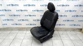 Водительское сидение Nissan Rogue 14-20 с airbag, электро, с подогревом, кожа черн, под химчистку, потрескано, царап на пластике, отстут ручка