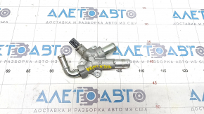 Tee-ul sistemului de răcire Toyota Venza 21- cu senzor de temperatură