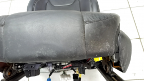 Водительское сидение Jeep Cherokee KL 19-23 без airbag, кожа черное, электро, повреждение водой, не рабочая электрика, под химчистку