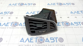 Tubul de aer al torpilei dreapta pentru Ford C-max MK2 13-18, negru cu ornamente cromate.