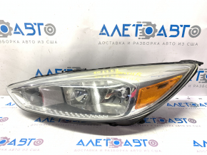 Far stânga față goală Ford Focus mk3 15-18 restilizat halogen, ușor zgâriată, necesită polizare.