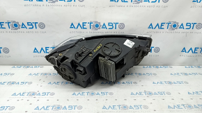 Far stânga față asamblată BMW X5 F15 14-18 LED adaptiv, cu suporturi, nisip