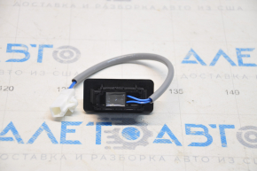 Кнопка замка двери багажника Subaru b10 Tribeca