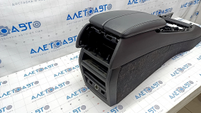 Консоль центральная подлокотник BMW X5 F15 14-18 кожа черная Dakota царапины, под чистку