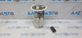 Pompa de combustibil pentru Ford Focus mk3 11-18 2.0, cu un conector rupt.