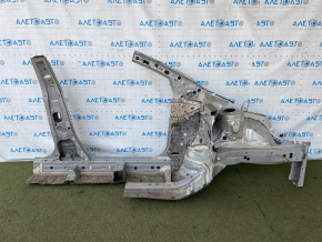 Четверть передняя левая Toyota Prius 50 16-22 серебро, с центральной стойкой