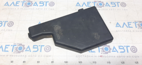 Capacul cutiei de sigurante sub capota Toyota Prius 20 04-09