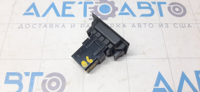 Audio Auxiliary Jack Toyota Prius 20 06-09 царапины