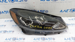 Farul dreapta față goală Ford Escape MK4 20- cu halogen + LED DRL, suporturile sunt rupte, carcasă perforată, zgârieturi.