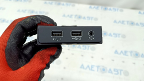 Hub USB AUX Audi A5 F5 17-