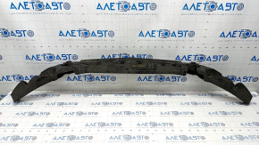 Absorbantul de impact al bara fata pentru Mercedes GLC 300/350e 16-19 este indoit.