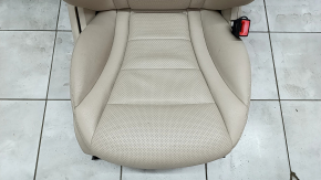 Scaun de pasager Mercedes GLC 16-22 cu airbag, electric, încălzire, memorie, piele bej.