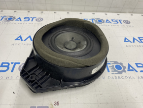 Difuzorul din spate dreapta pentru Chevrolet Volt 11-15 cu sistem audio Bose este deteriorat.