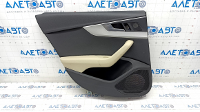 Capacul ușii spate stânga Audi A4 B9 17-19 negru, cotiera bej, placă de aluminiu, zgârieturi, necesită curățare.