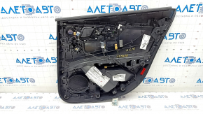 Capacul ușii spate stânga Audi A4 B9 17-19 negru, cotiera bej, placă de aluminiu, zgârieturi, necesită curățare.