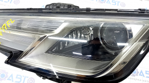 Far stânga față completă Audi A4 B9 17-19 xenon + LED, nisip