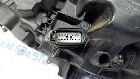 Far dreapta față asamblată Ford Fusion mk5 17-20 cu halogen, cu DRL, nisip