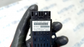 ÎNCĂRCĂTOR USB PENTRU CONSOLĂ, ADAPTATOR PORT Lincoln Nautilus 19-23, suportul este rupt.