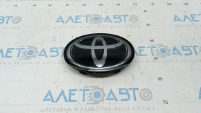 Emblema siglei Toyota pentru grila radiatorului Toyota Camry v70 18- sub radar, nisip.