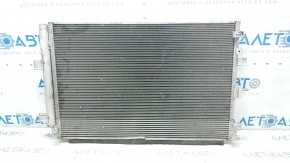 Radiatorul condensatorului de aer condiționat Lincoln Nautilus 19-23 cu răcire pentru cutia de viteze