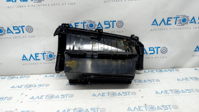 Перчаточный ящик, бардачок Toyota Camry v70 18-21 черн, царапины