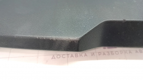 Накладка губы заднего бампера Porsche Macan 15-21 структура под фаркоп, вмятина, царапина, треснута