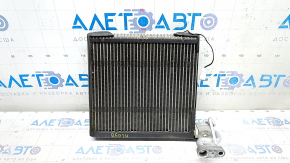 Evaporator Infiniti Q50 14- cu supapă