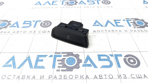 Кнопка TRAC OFF Chevrolet Malibu 16-