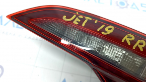 Фонарь внутренний крышка багажника правый VW Jetta 19-26 царапины