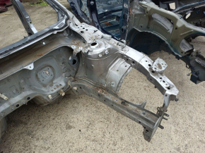 Partea din față dreapta a Mazda 6 13-17 fără gene, pe caroserie, argintie.