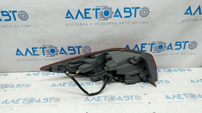 Lampa exterioară aripă dreapta Hyundai Elantra AD 17-18 pre-restilizare, halogen, zgârieturi, fisuri în fixare