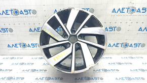 Roată de 18 inch pentru VW Jetta 19 - bordură, pentru reparații, pentru închiriere.