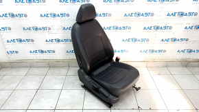 Scaun de pasager VW Passat b8 16-19 SUA cu airbag, manual, piele neagră, zgârieturi pe plastic.